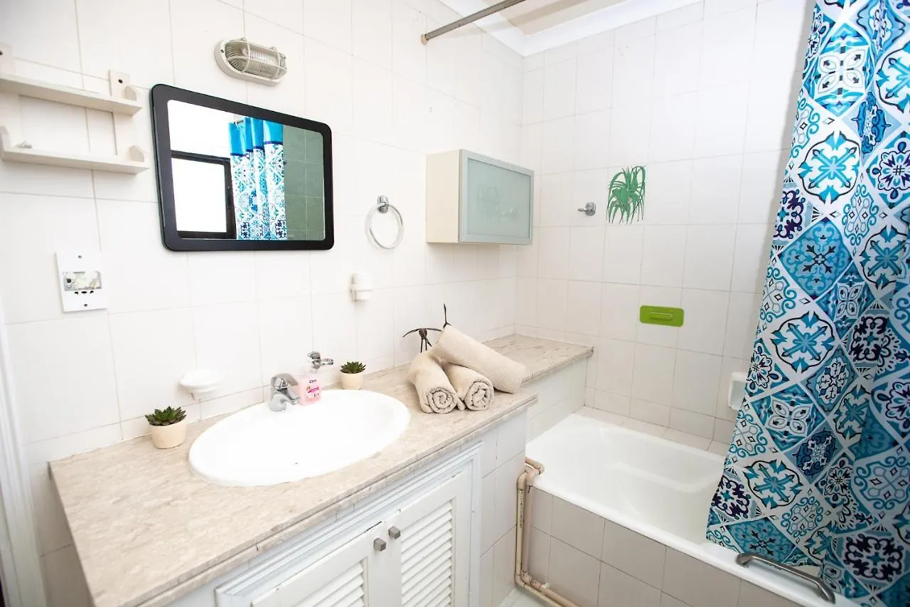 Casa de Férias Laila'S Promenade Villa Larnaca